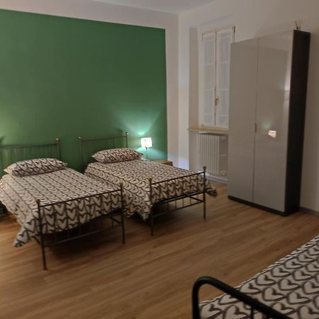 Apartamento La Terrazza In Centro Treviglio Exterior foto