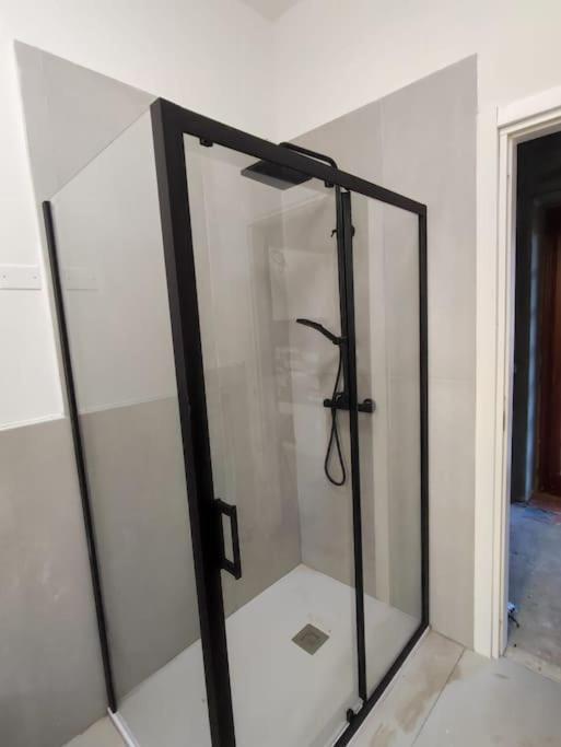 Apartamento La Terrazza In Centro Treviglio Exterior foto