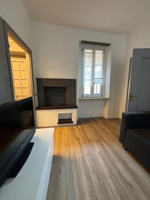 Apartamento La Terrazza In Centro Treviglio Exterior foto