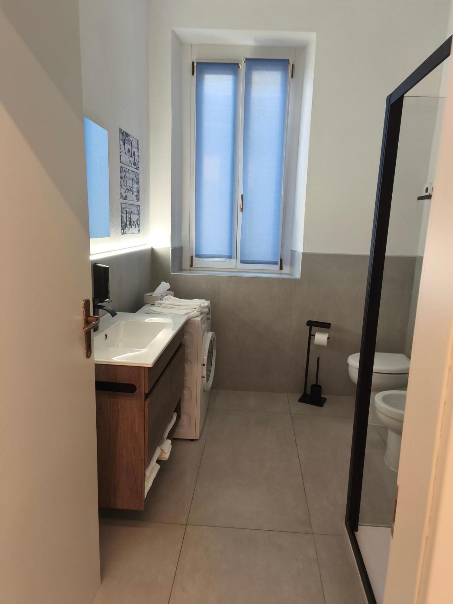 Apartamento La Terrazza In Centro Treviglio Habitación foto
